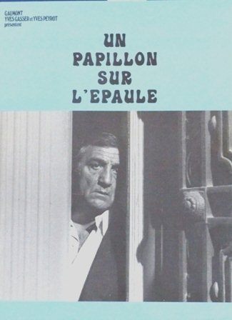 Un papillon sur l'épaule